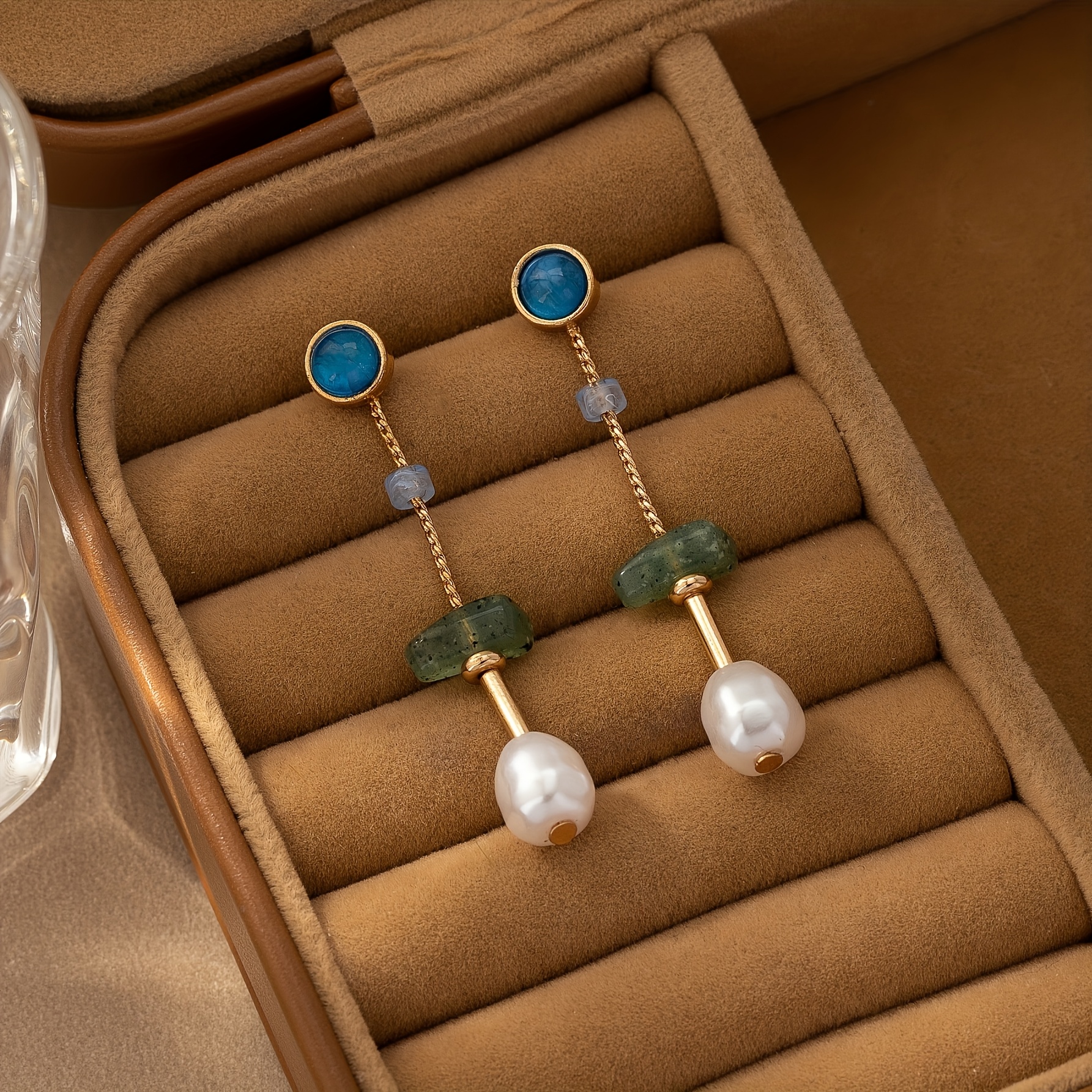 Image of A Pair Of Elegant And Fashionable Irregular And Pearl Long Geometric Beaded Women's Fashion Dangle Earrings