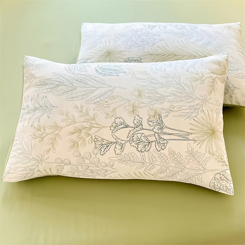 hypoallergenic floral pillowcases set of 2 machine washable polyester envelope closure pillow covers with deep pocket for bedroom   and dorm decor   garden flower print details 9