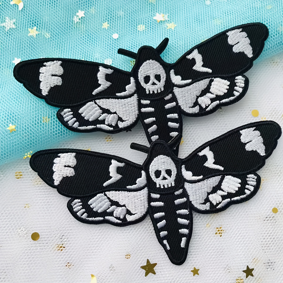 2pcs Small Moth Embroidery Decal, In For Sewing/ironing, Suitable For Clothes, Dresses, Hats, Jeans