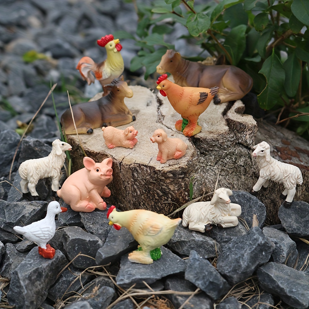 8Pcs Miniature Squirrel Figurines,Tiny Animal Figures Decorate For