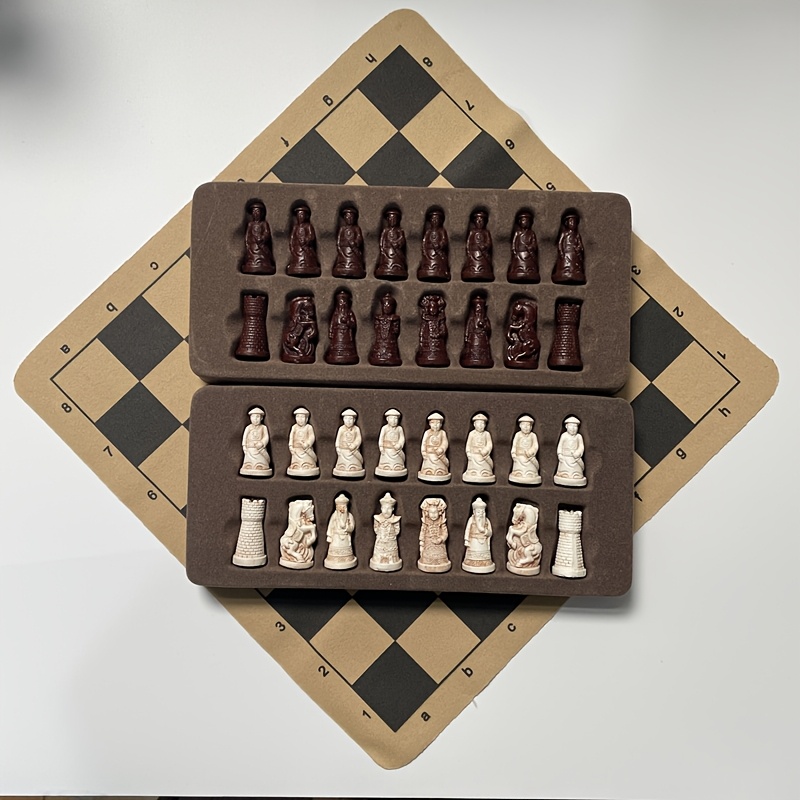 TEMU New Style Miniature International Chess Set With Creative Three-dimensional Figure Pieces, 28cm/11inch Chessboard, Entertainment Game, And Gift