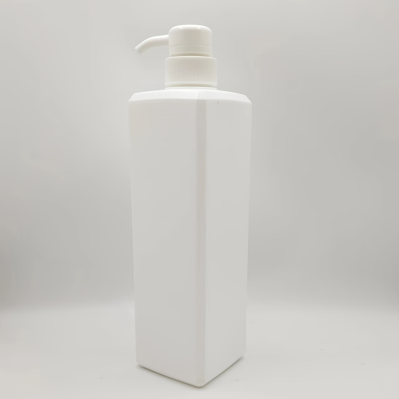 

800ml White Plastic Square Dispenser Bottles - Perfect For Bath, Hand, And Hair Care Products - Large Mouth For Easy Filling - Thick And Smooth Design For A Secure Grip