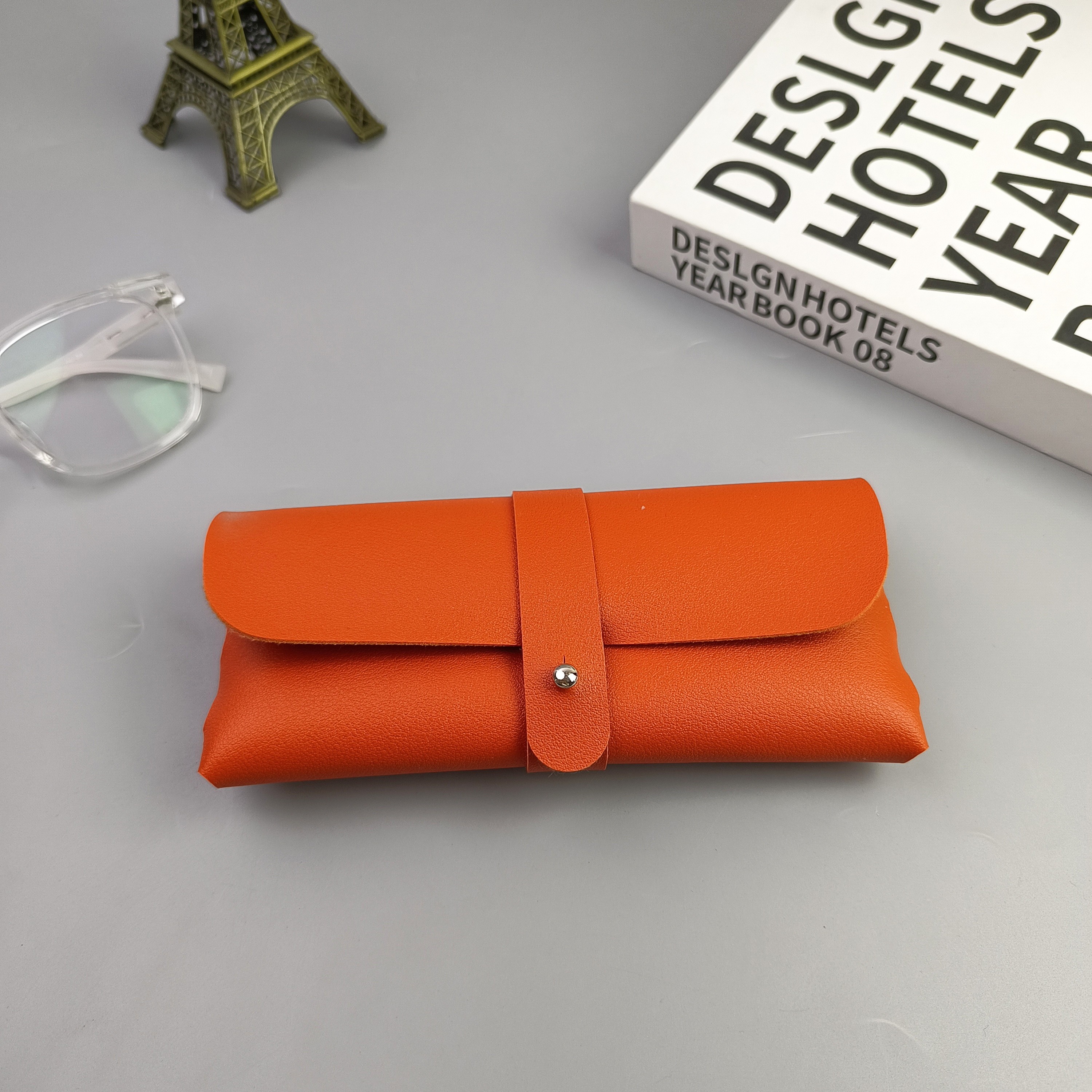 1pc Glasses Case Men Women Portable Lightweight Glasses Goggles Glasses Storage Box