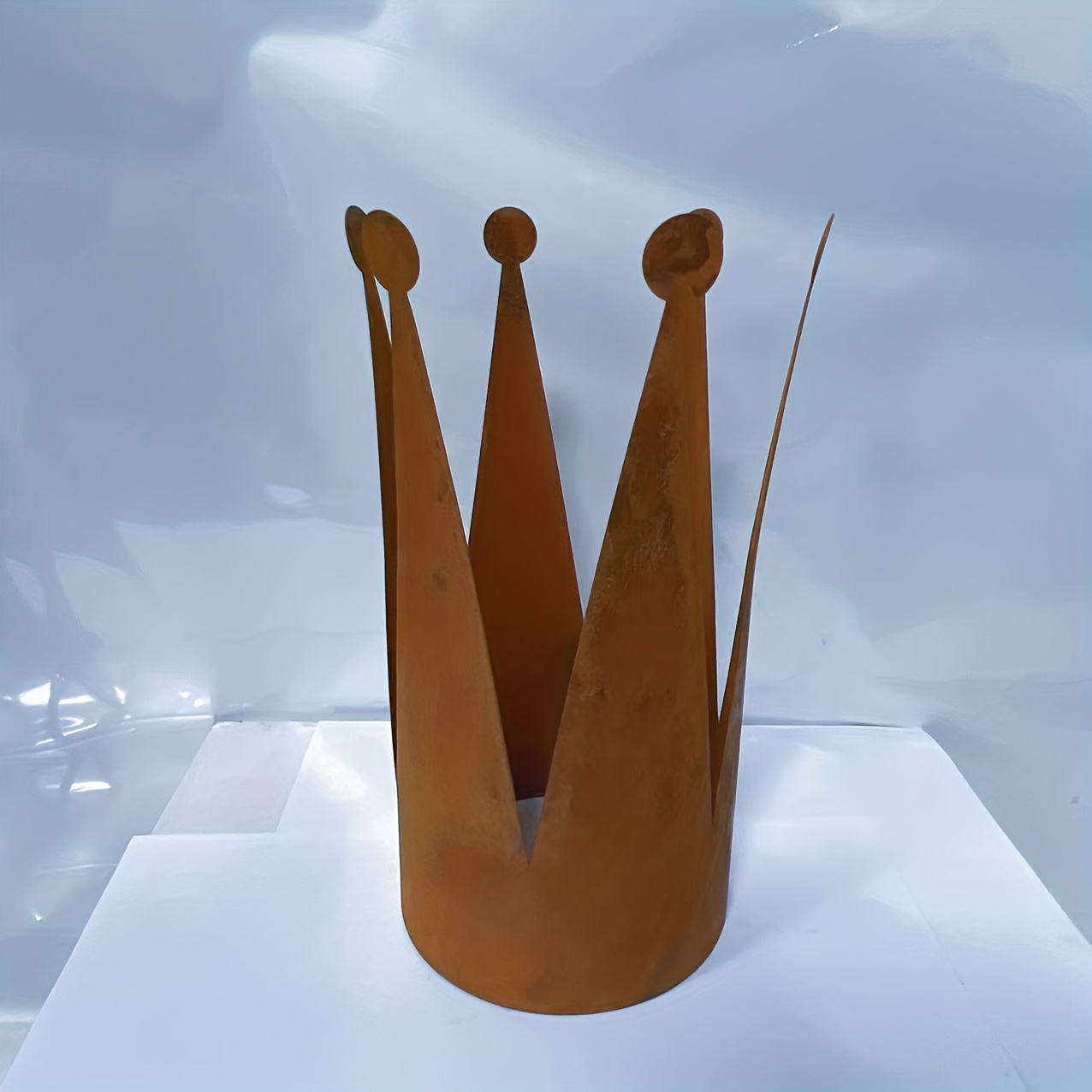 Image of 1pc Of Wrought Rusted Crown Ornament, A Fairytale-like Romantic Atmosphere To The, Decoration Ornament