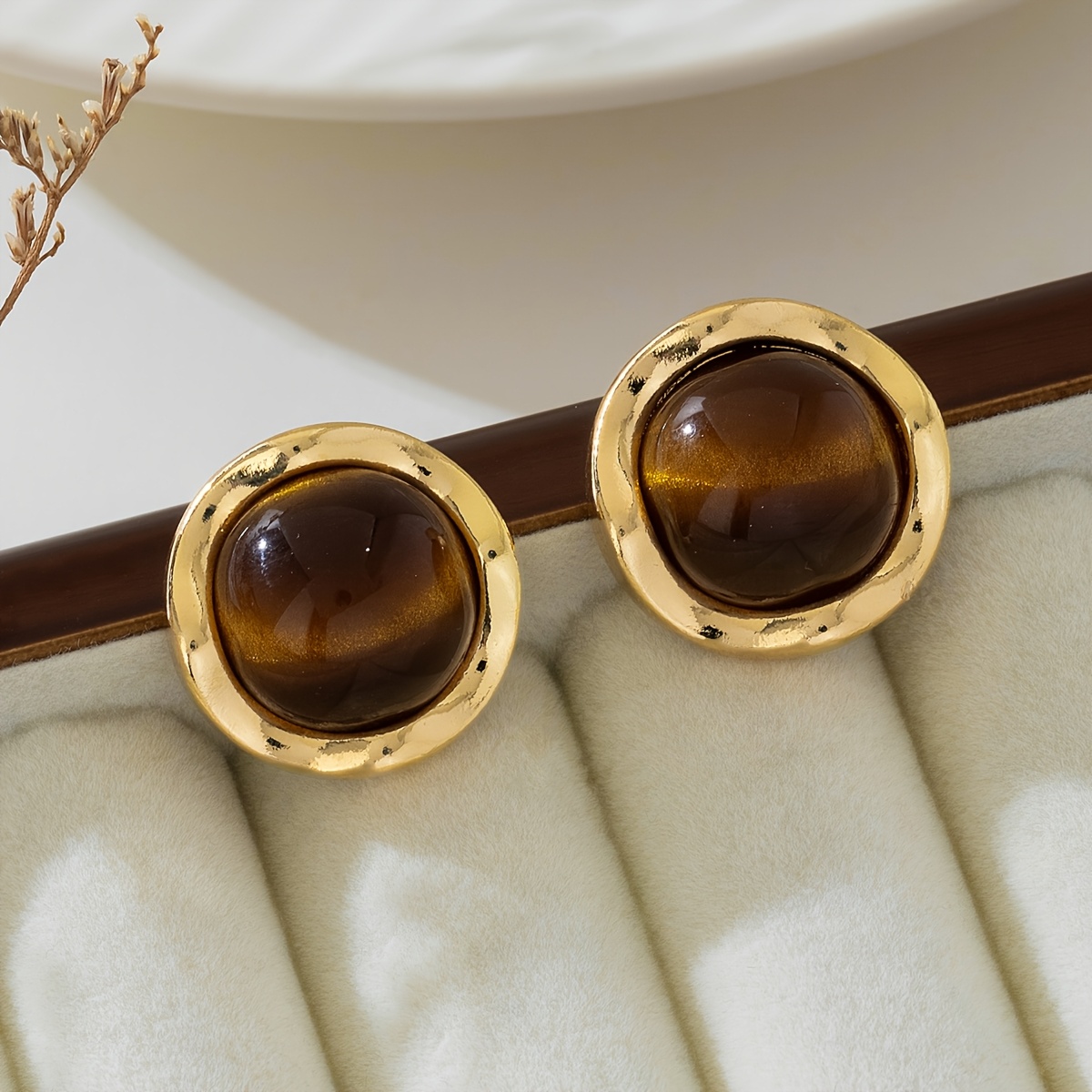 TEMU 1 Pair Vintage Style Tiger Eye Stone Earrings For Women, Alloy With Plastic Inlay, Versatile For Parties And Banquets, Fashion Accessory, Tiger Earrings