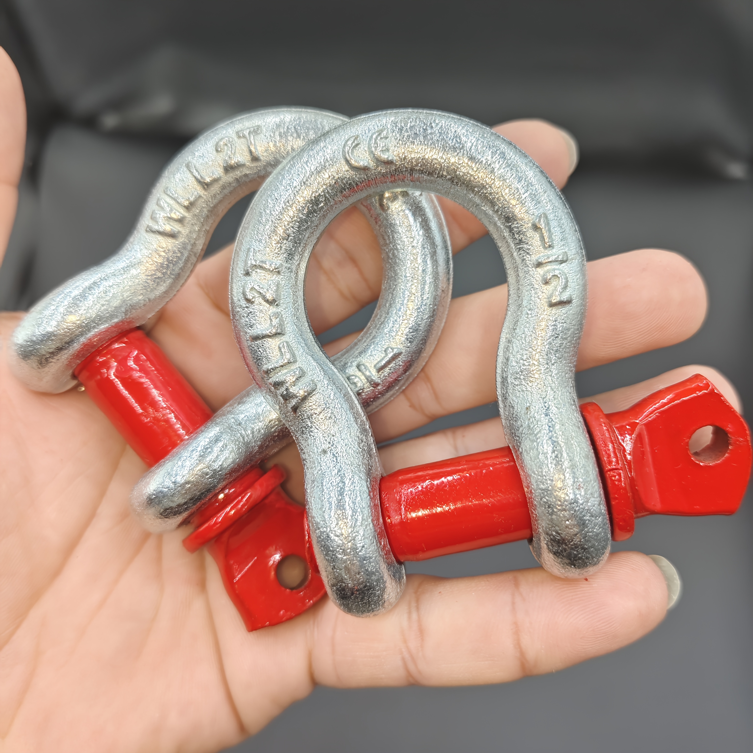 

2pcs Heavy-duty D-ring Swivels, 1/2" & 3/8" Sizes - Rust-resistant, 2204lb Capacity, Ideal For Chains And Wire Ropes, Outdoor, Construction, And Camping Projects