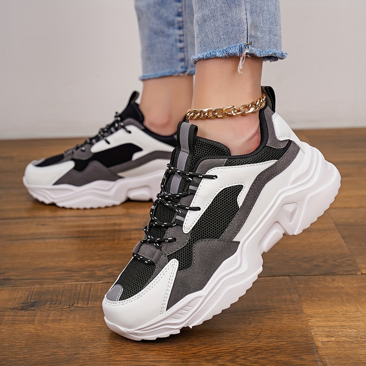 

Women's Fashion Chunky Sneakers - Casual Lace-up Athletic Shoes With Breathable Mesh Upper, Solid Color Design, Eva Sole, Round Toe - Versatile All-season Low-top Trainers