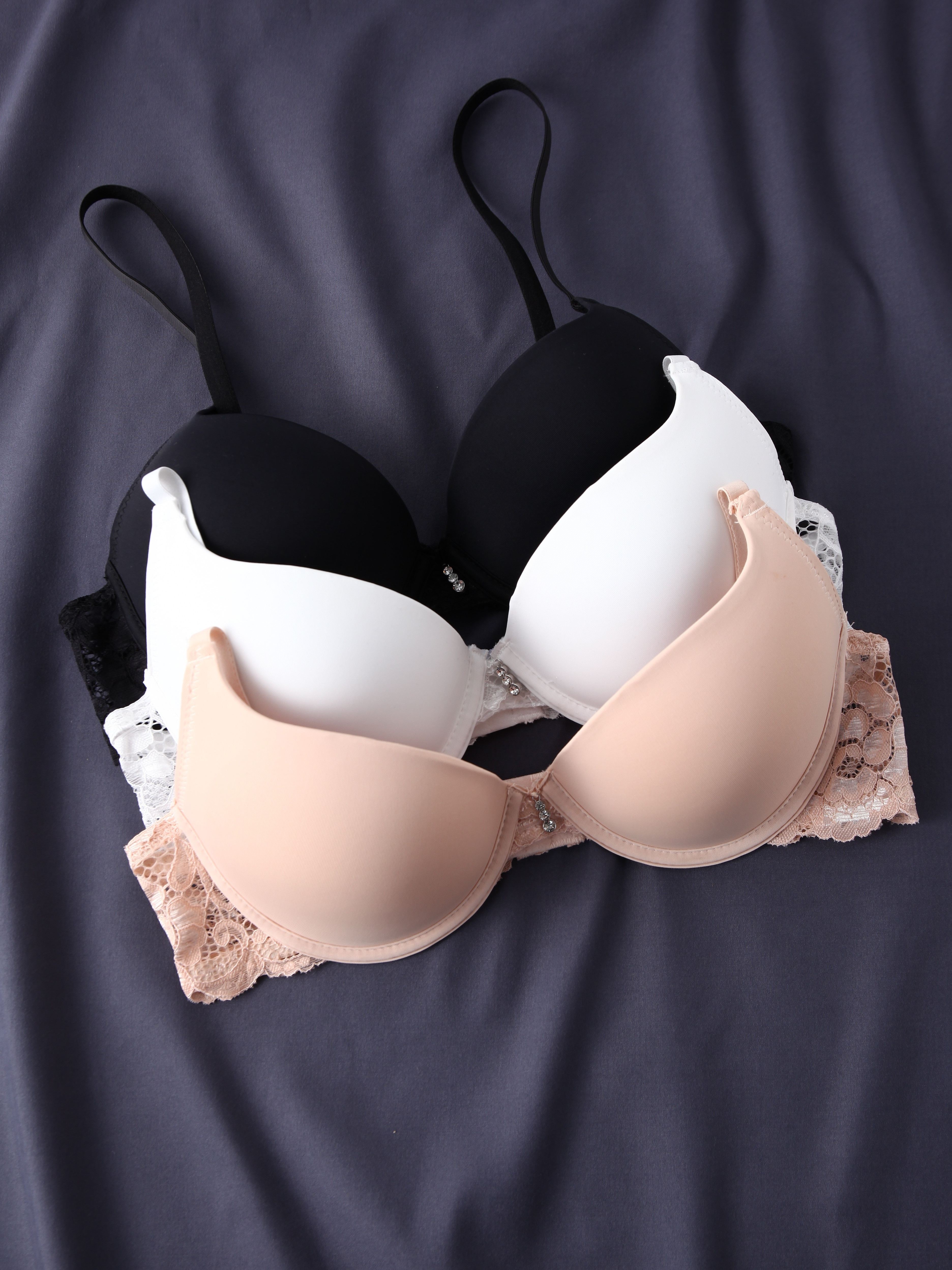 Womens Solid Plunge Bra Push Up Padded Bra Full Coverage Everday Bra  Comfortable Unlined Balconette Bras Underwire, Beige, Small : :  Clothing, Shoes & Accessories