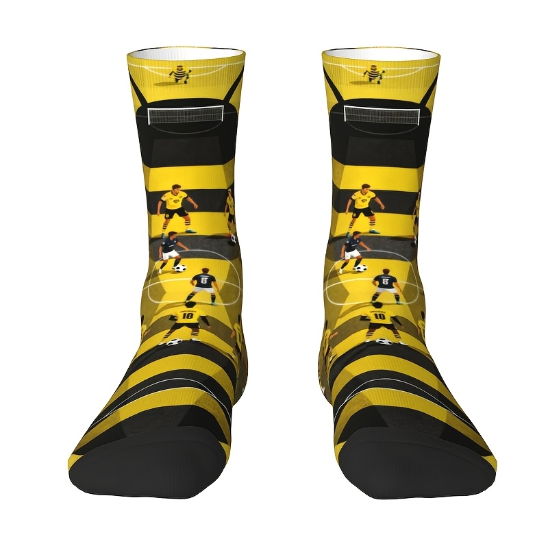 Men's Socks With Yellow And Black Striped Patterns For Field
