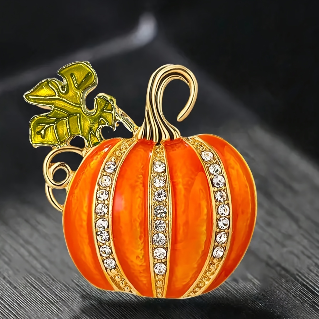 Image of Sparkling Rhinestone Pumpkin Brooch, Enamel Finish, Alloy, Ideal For Halloween And Casual Attire