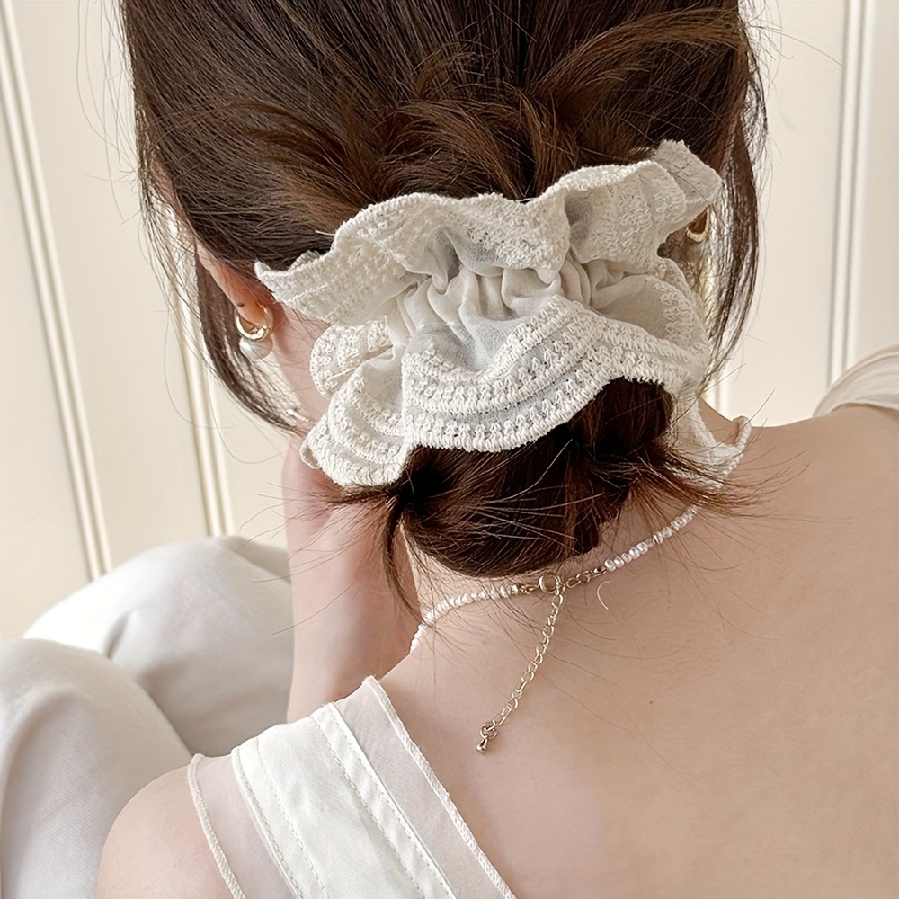 

Elegant Beige Lace Fabric Hair Scrunchie For Women - Minimalist Solid Color Hair Tie, Embroidered Design, French Romantic Style, Gentle Feminine Aesthetic - Suitable For Ages 14+ - Single Piece