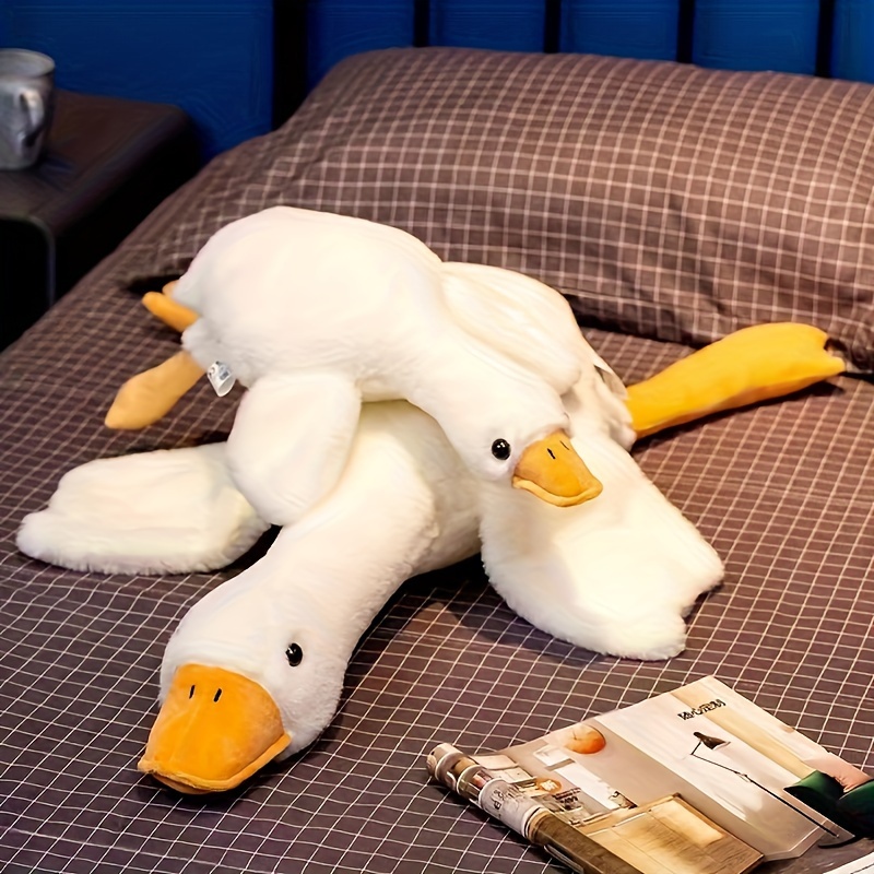 

Cuddly & Adorable Big White Goose Pillow Plush Toy - Perfect For Hugging And Snuggling!