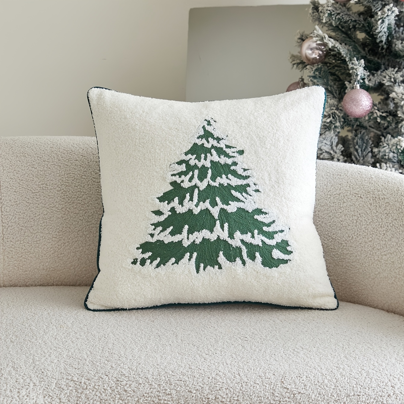 Image of This 3d Embroidered Pillowcase Made Of Teddy Fleece Is Suitable For Settings Such As The Living Room, Bedroom, Sofa, And Parties