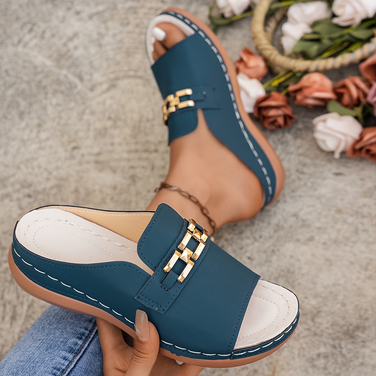 Women'S Chunky Sole Platform Sandals White Slip-On with Golden Flat  Heel, Open Toe Design, PU Sole, Synthetic Insole Upper, Casual  Footwea*hunky