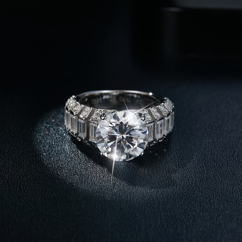 Deluxe 5 Carat Moissanite Men's Ring in S925 Sterling Silver