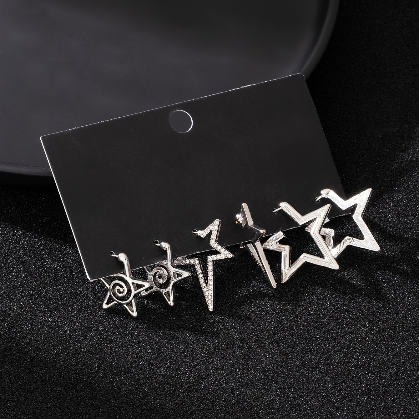 E-shop 3 Paar Gothic Dark Hip-Hop Blitzende Stern Inlay Irregulärer Stern Trendiges All- Individuelles Fashion Ohr Schmuck Set Karte