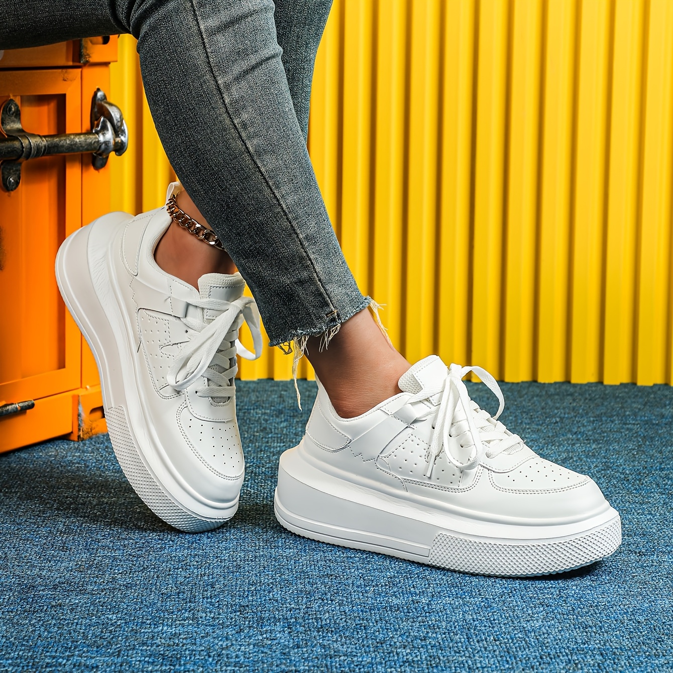 TEMU Sneakers, New Women's Sports Skateboard Shoes, Fashionable And Lightweight Lace-up Running Shoes, Fashionable And Comfortable Outdoor Commuting,
