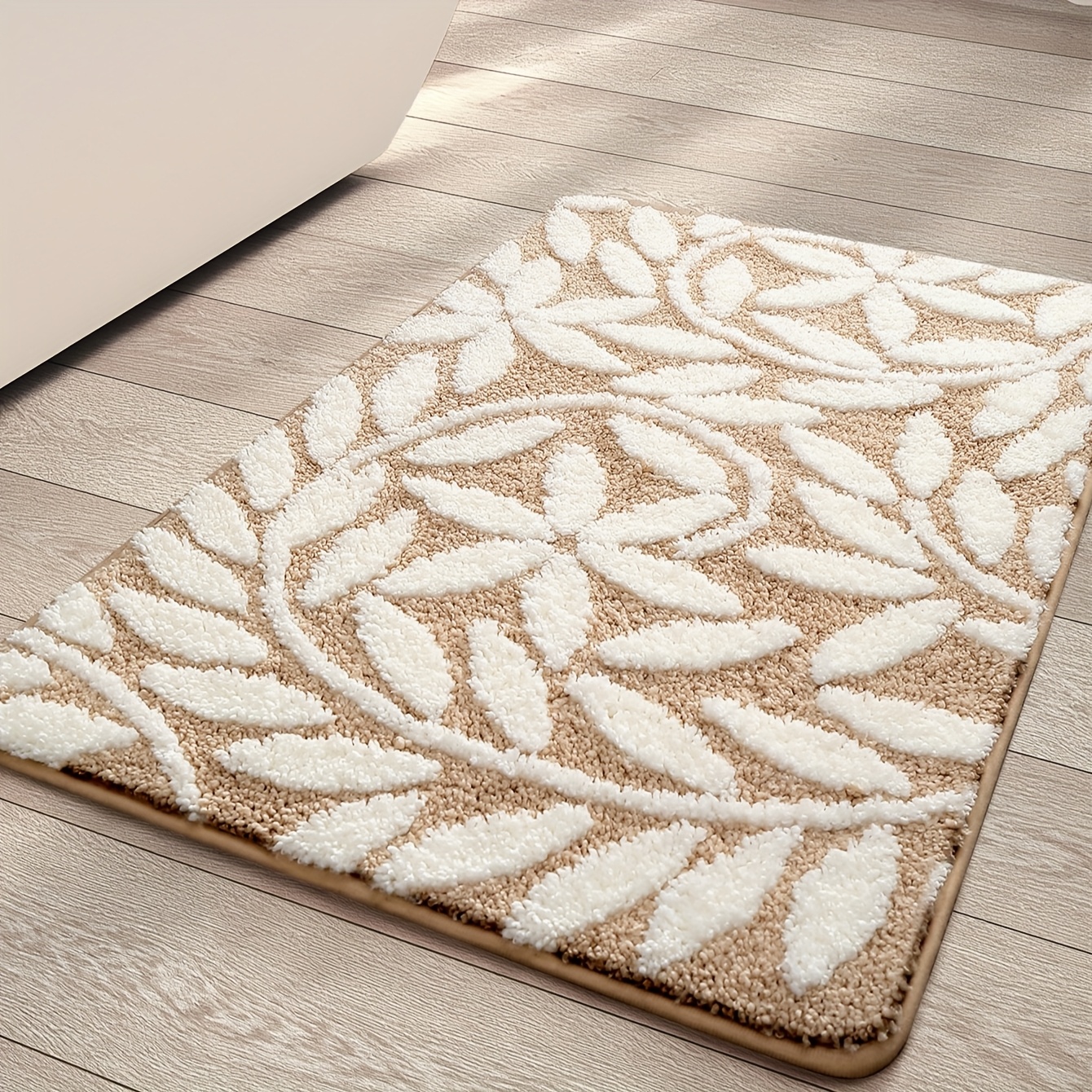   brand plush velvet bath mat 1050g vintage european pattern soft non slip absorbent floor rug home bathroom carpet rectangular machine washable polyester fiber tpr backing 2cm thick Product details 3