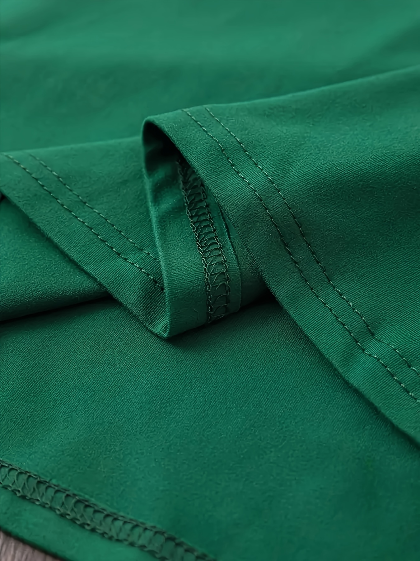 Women'S Casual Crew Neck T-Shirt with Cute Cartoon Print, Short Sleeve, Regular Length, Slight Stretch Fabric, Pink Tigger Design, Soft Polyester Material, Perfect for Casual Attir