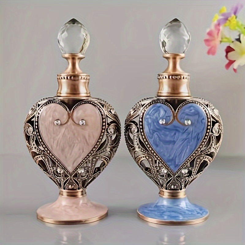 

Vintage Heart Shape Perfume Bottle Metal & Glass Empty Bottle 12ml Fragrance Essential Oil Container Travel Accessories Gift
