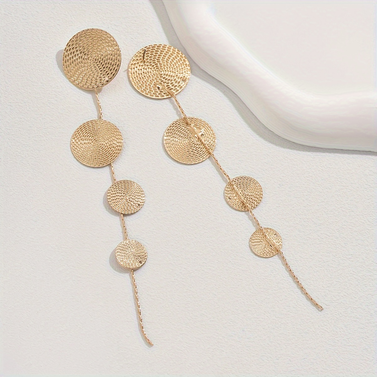 Vintage Golden Tone Floral Pattern Tassel Drop Earrings