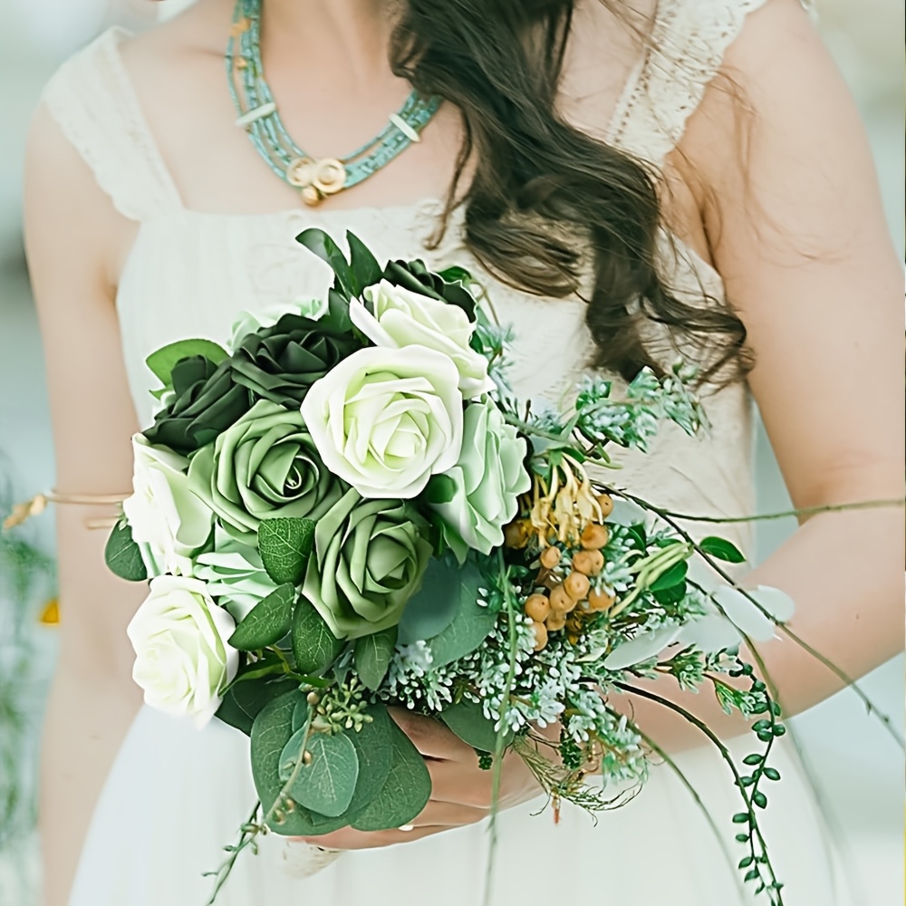sachin and babi light blue dress Dark green accent colour  what colour flowers?