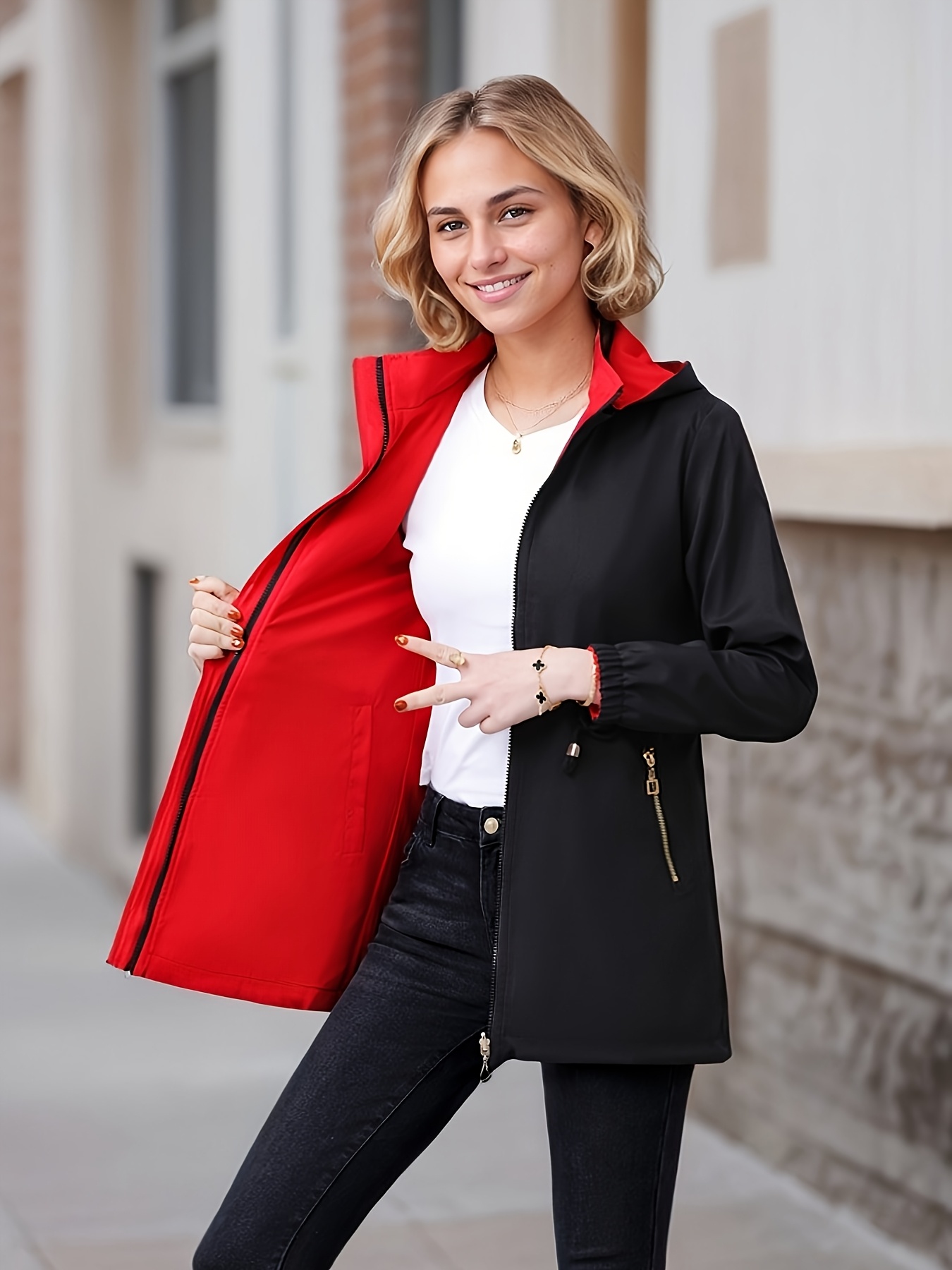 Chamarra elegante y moderna de longitud media, disponible en varios colores