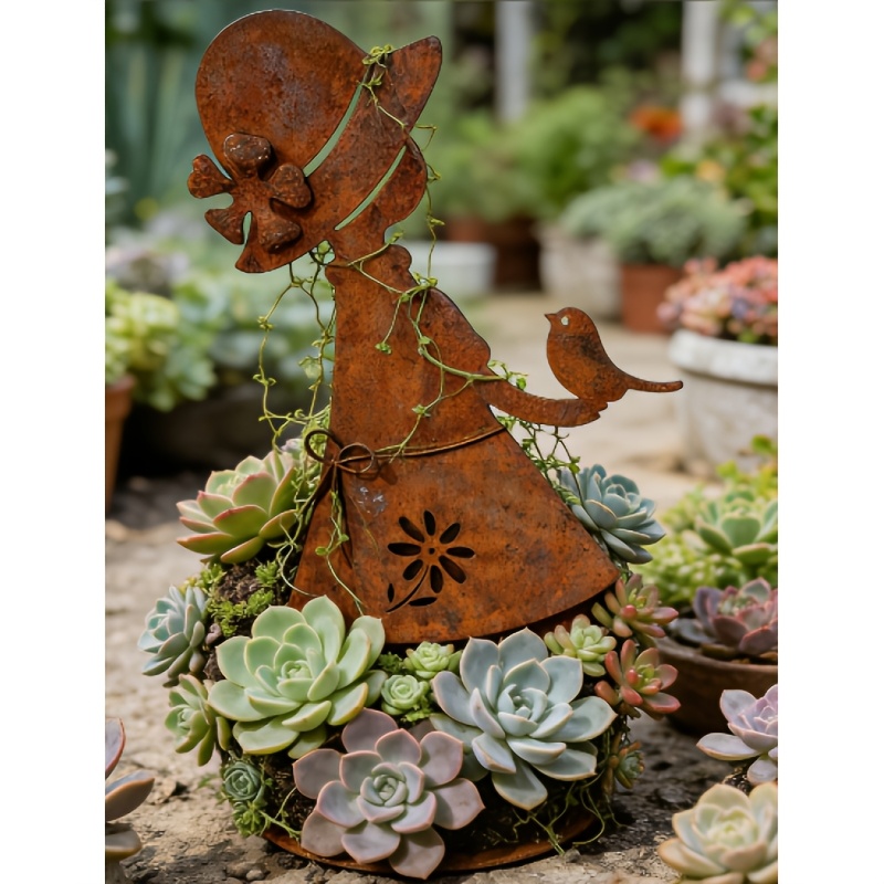 Retro Distressed Rusty Iron Little Girl Holding Bird Modeling Ornaments Outdoor Courtyard Garden Lawn Flower Bed Flower Border Landscaping Decoration Indoor Desktop Balcony Potted Gardening Crafts