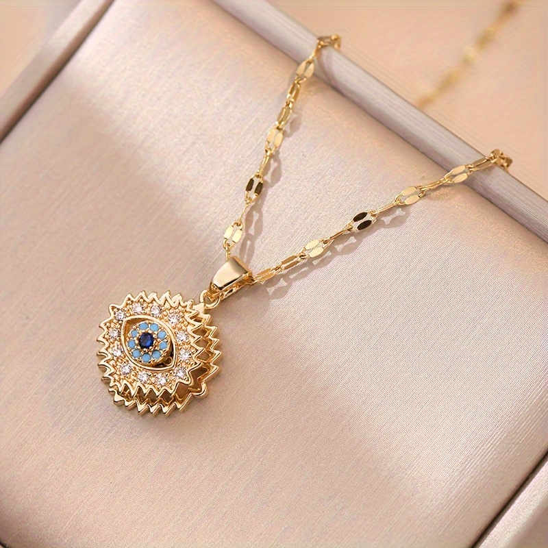 

Exquisite Rotatable Eye Pendant Necklace - Adjustable Design With Sparkling Cubic Zirconia - The Perfect Gift For Family And Friends