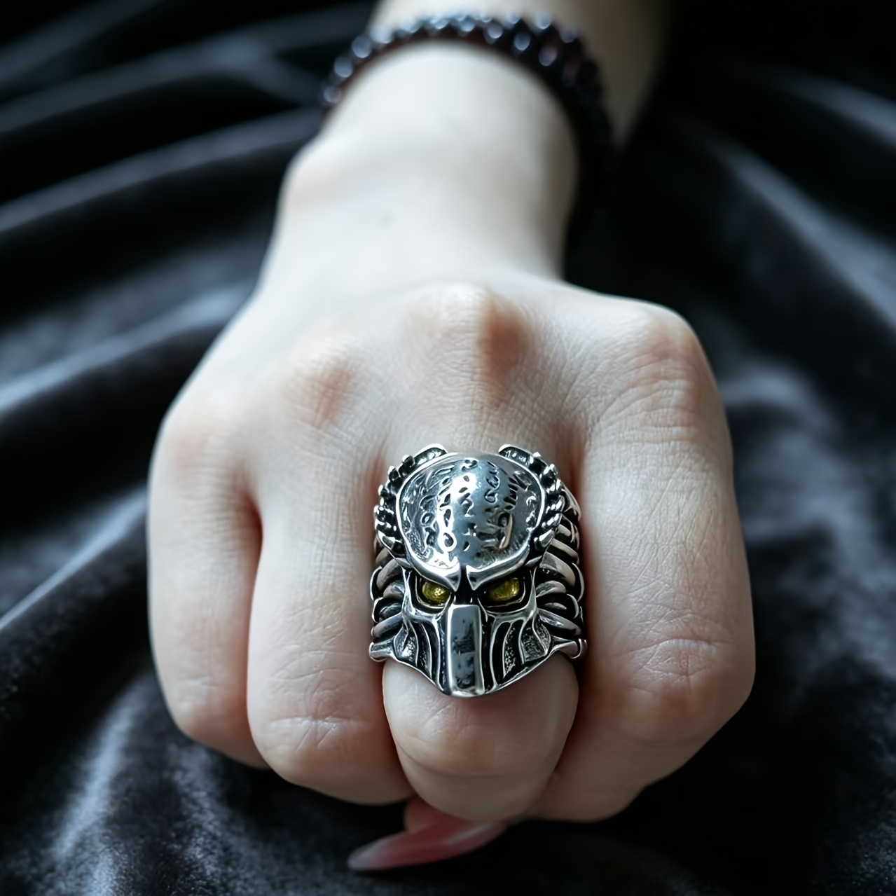 TEMU Adjustable Vintage Warrior Helmet Ring, Gothic Open Band Ring For Men