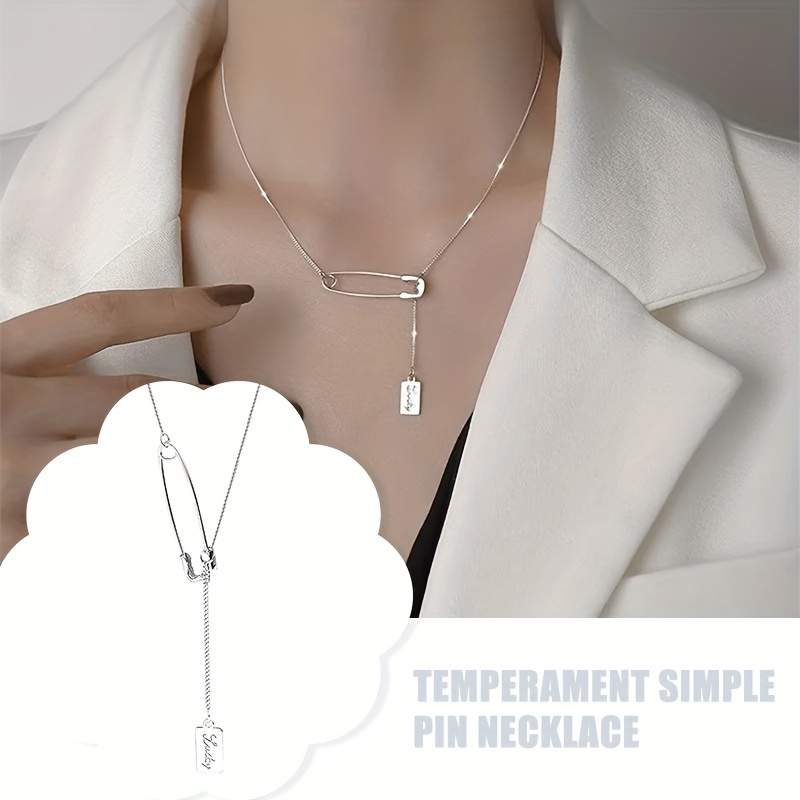 

1pc Pin Tag Necklace Women's Design High-end Light Luxury Small Square Brand Pendant Clavicle Chain