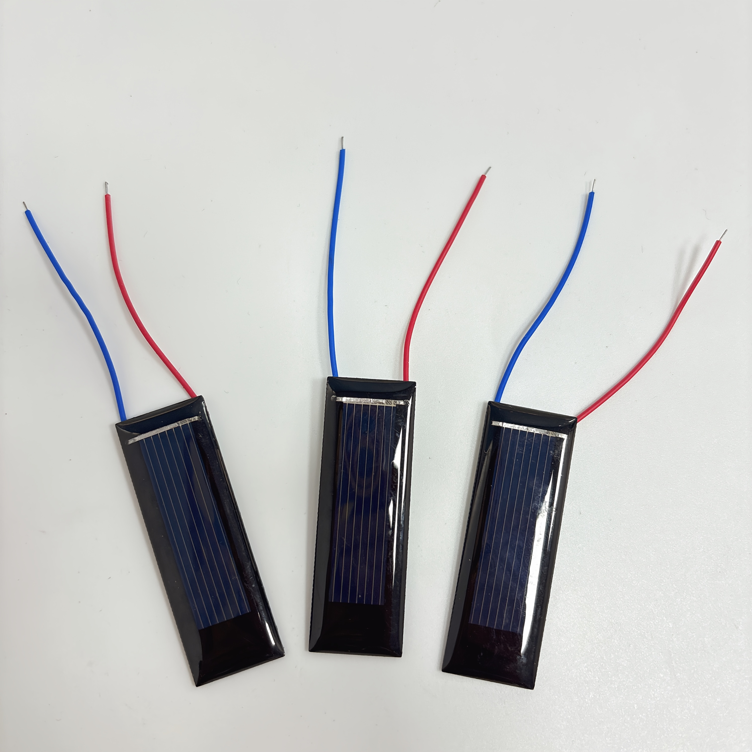 solar panels for homes sold on Temu Canada