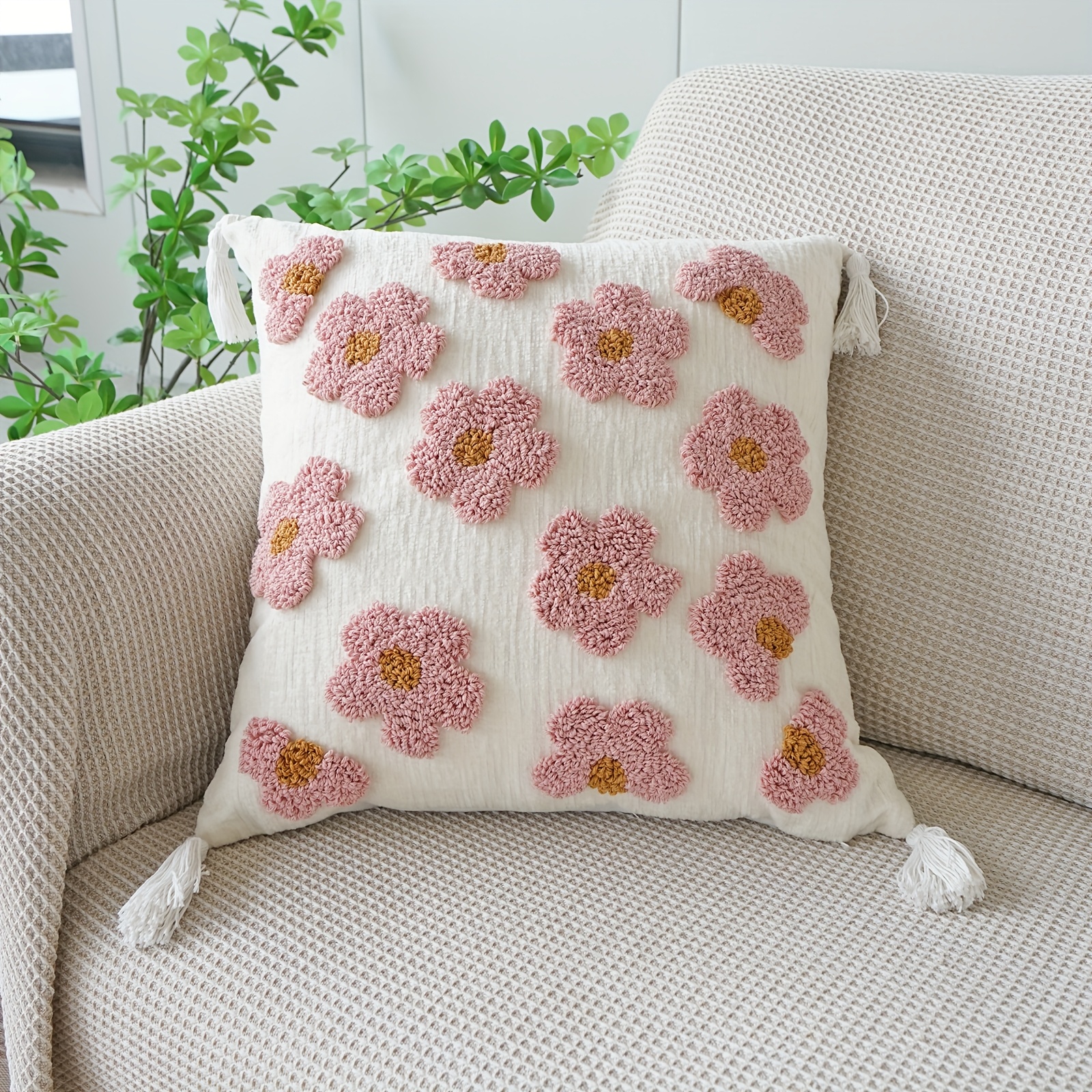 E-shop Ein dreidimensionales Kissenbezug mit floralem Quastenmuster, mit einer Ins-Style Schneestoff-Kreisstickerei, zum Dekorieren von Sofas und