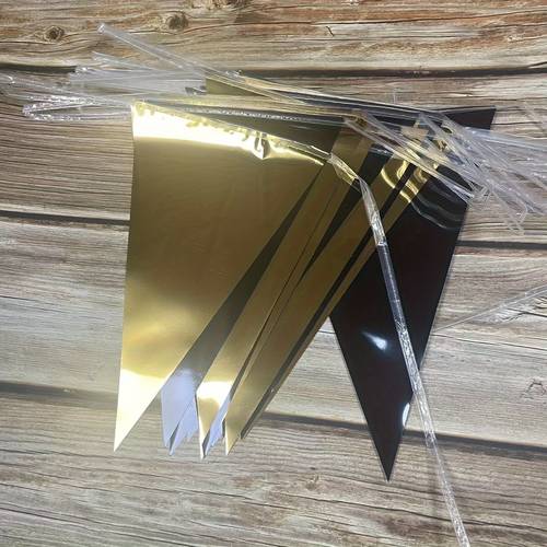 vrolijke sfeer, elegante zwarte & gouden folie driehoek banner - perfect voor verjaardagen, feestdagen, nieuwjaar & afstudeerfeesten - veelzijdige decoratie voor binnen- & buitenfeesten