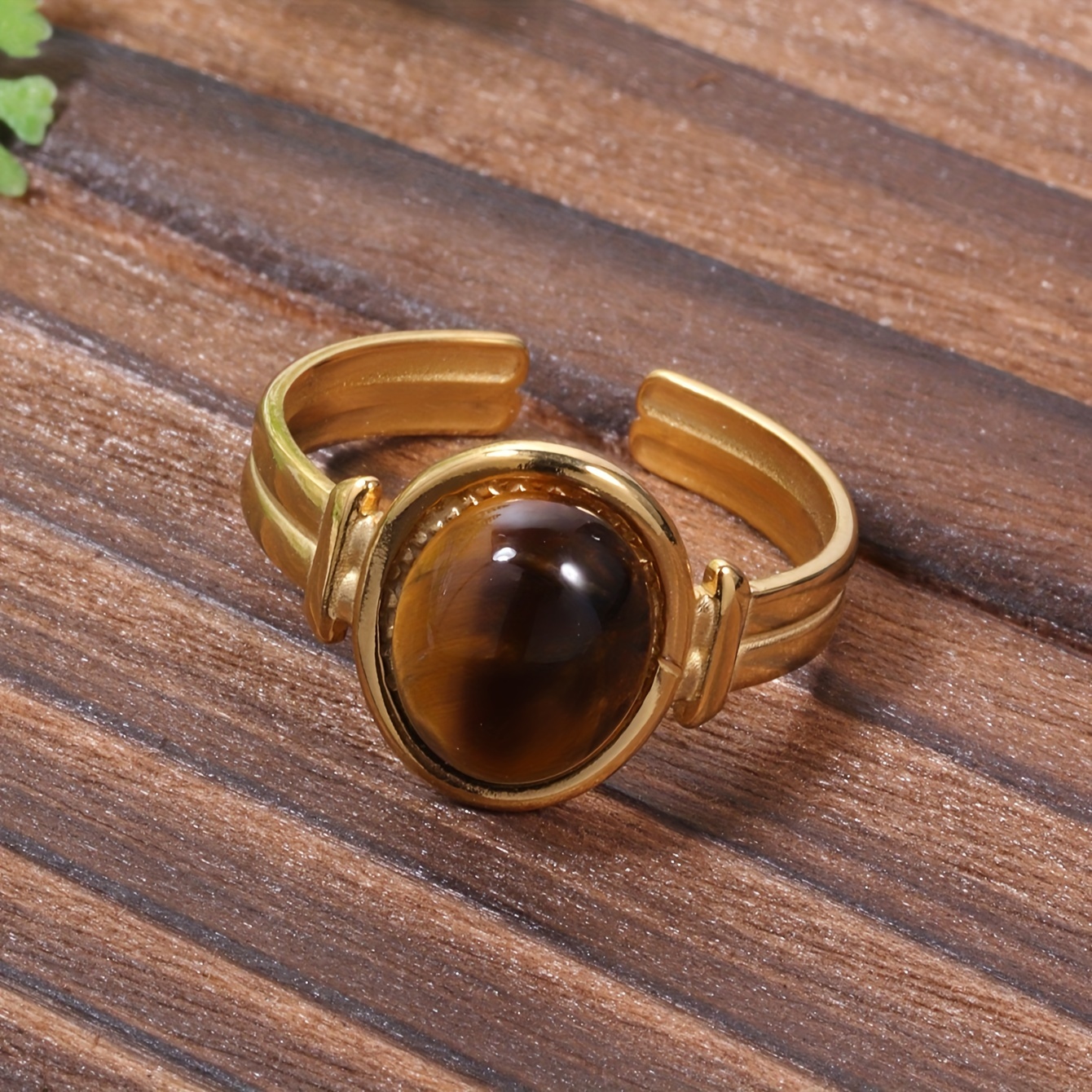 טבעת עיצוב אלגנטית מצופה זהב, 18 קראוטרי לנשי, 18 קראוטרי לנשים. מתכוונן, ללבוש יומיומי ופסטיבלי מוזיקה, מתנה כאביזר תכשיטים לכל עונות השנה