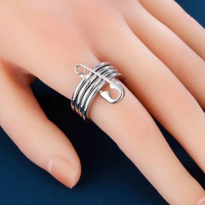 Gender-Neutral Ring That Splits For Custom Design
