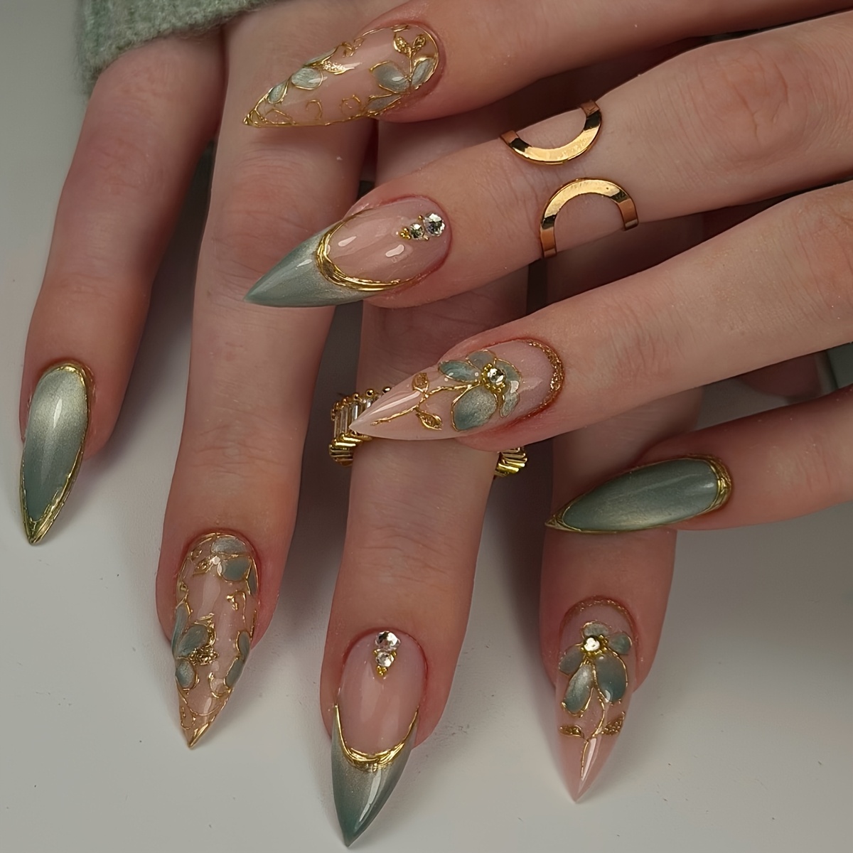 TEMU 24pcs/set Spring And Summer Press-on Nails Long Stiletto Nail Tips, Y2k Baddie Style, With French Edge, Flower Rhinestone Design Artificial Nail