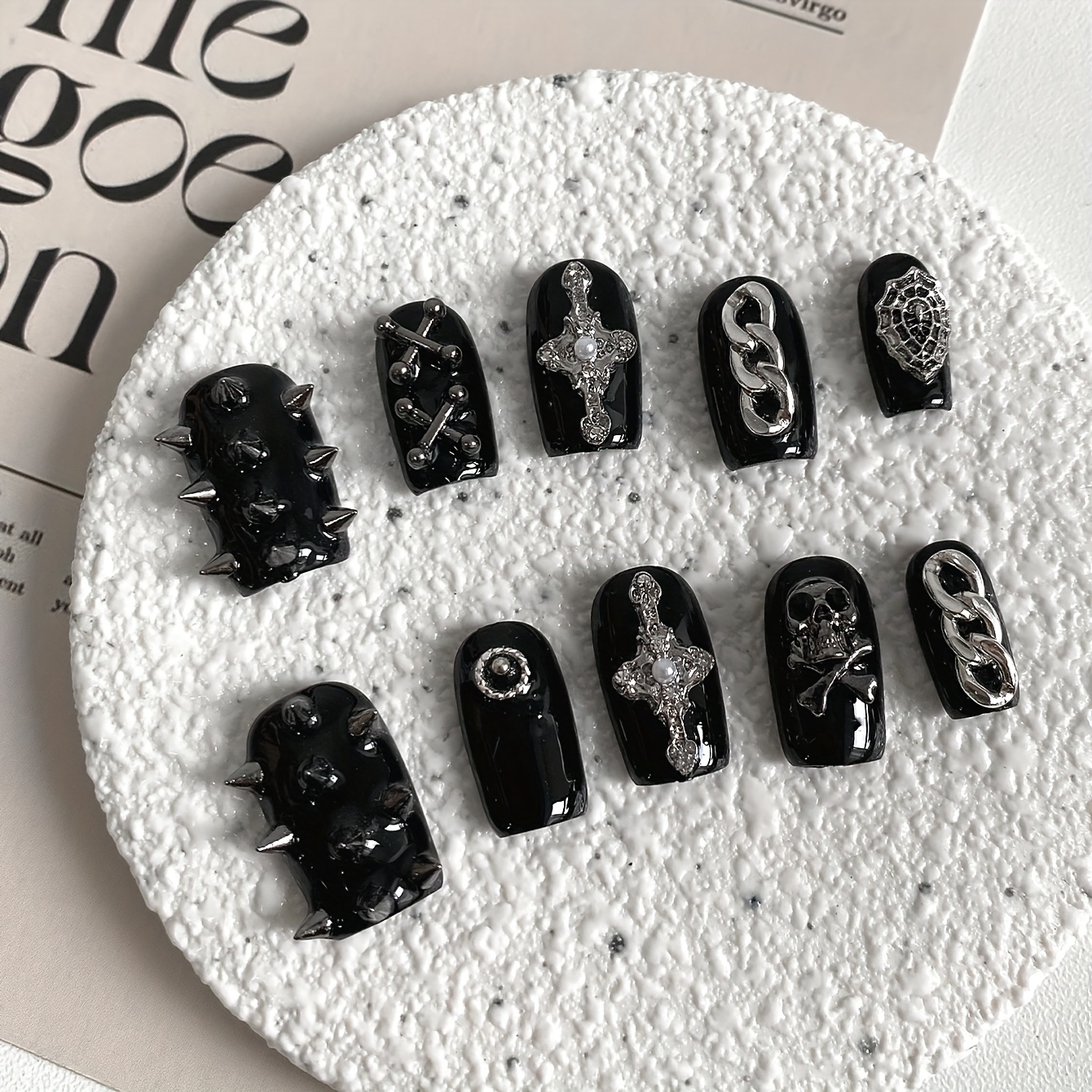 Image of 10pcs Black Studded Sweet Cool Spicy Rhinestone Detachable Press-on Nail Tips With Jelly Glue And Nail File, Holiday Gift