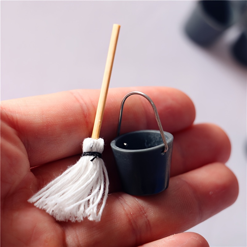 

Miniature Cleaning Set - 1:12 Mop & , -sized For Diy Decor