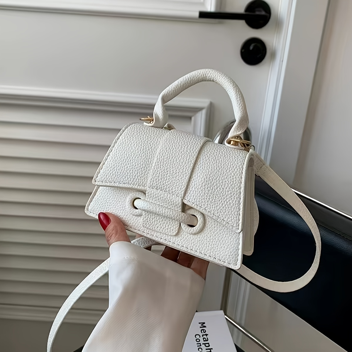 

Trendy Solid Color Shoulder Bag, Elegant Crossbody Purse With Adjustable Strap, Fashion Accessory