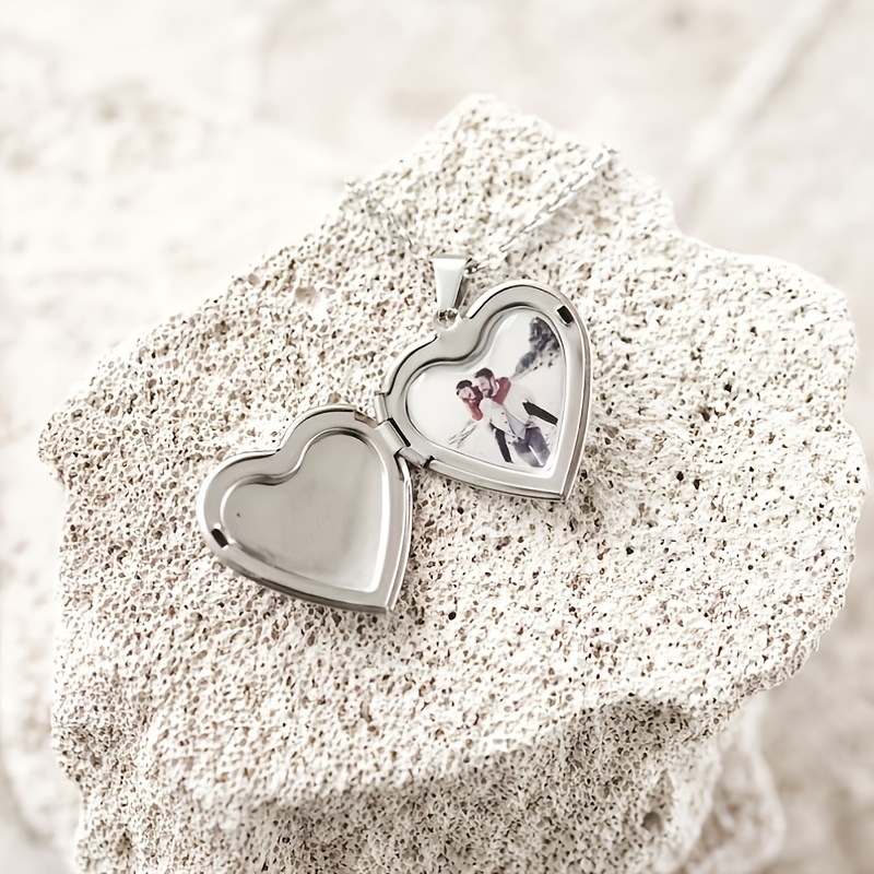 Customized Women's Box Necklace with Engraved Heart Pendant