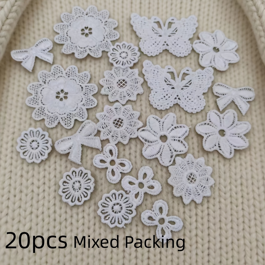 E-shop Eine Packung mit 20 weißen Spitzenstickerei-Patches - Blumen- und Schmetterlings-Mischdesigns, elegante Mesh-Aufbügler/Nähapplikationen für