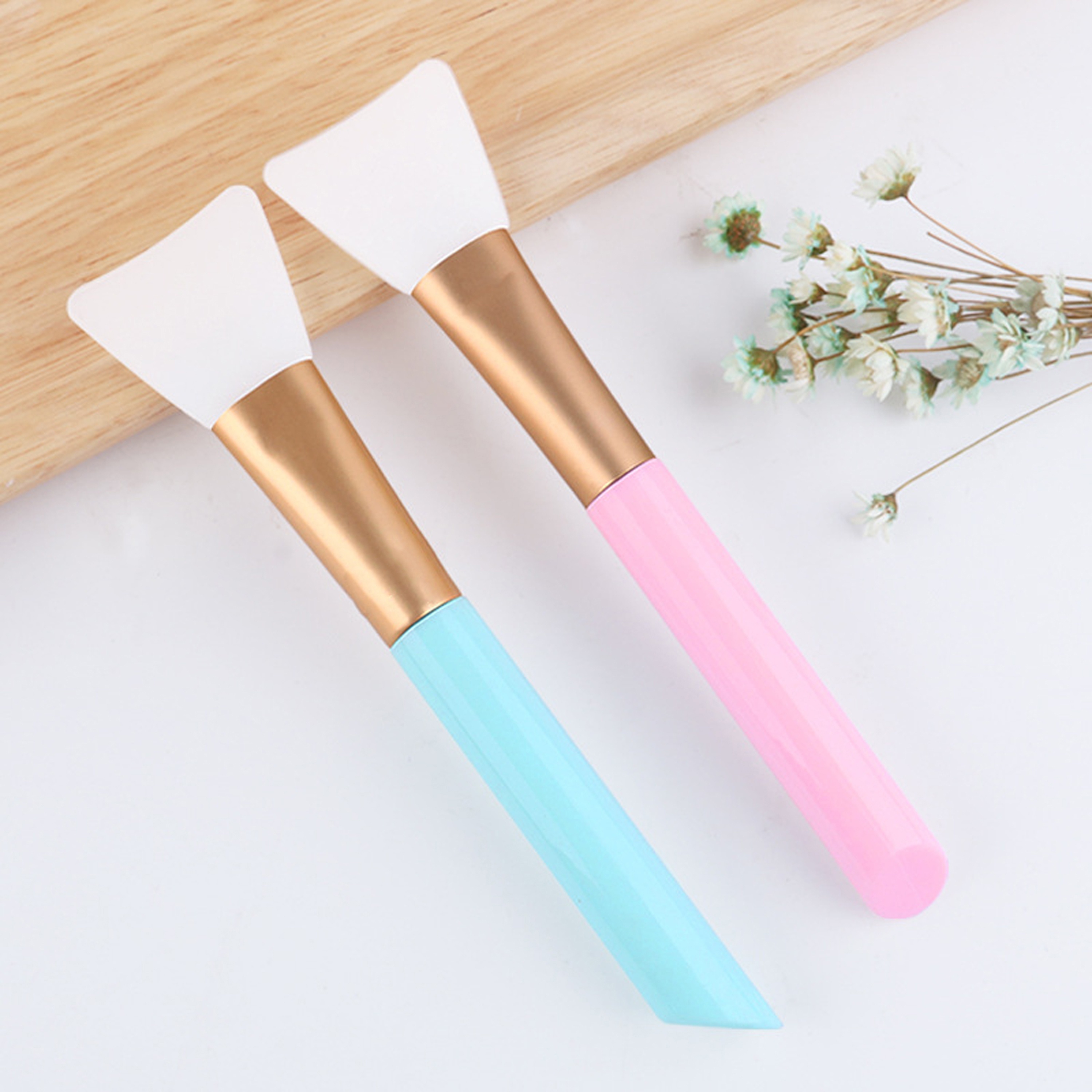 

Silicone Face Mask Brush Set (4-pack), Soft Applicator For Facial Mud Masks, Body Lotion, And Butter Spatula, Unscented, Power-free Skin Care Tool