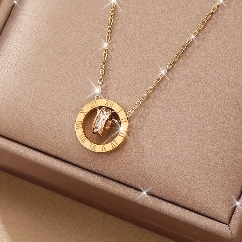 Image of A Golden Stainless Steel Roman Pendant Necklace, Retro Fashion For Men And Women, Couples, Street, Daily , Party Wear