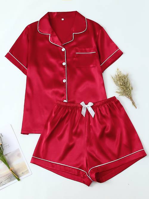 imagen del artículo conjunto de pijama de para mujer con blusa abotonada, cintura elástica, cortas y pantalones cortos para estar en casa