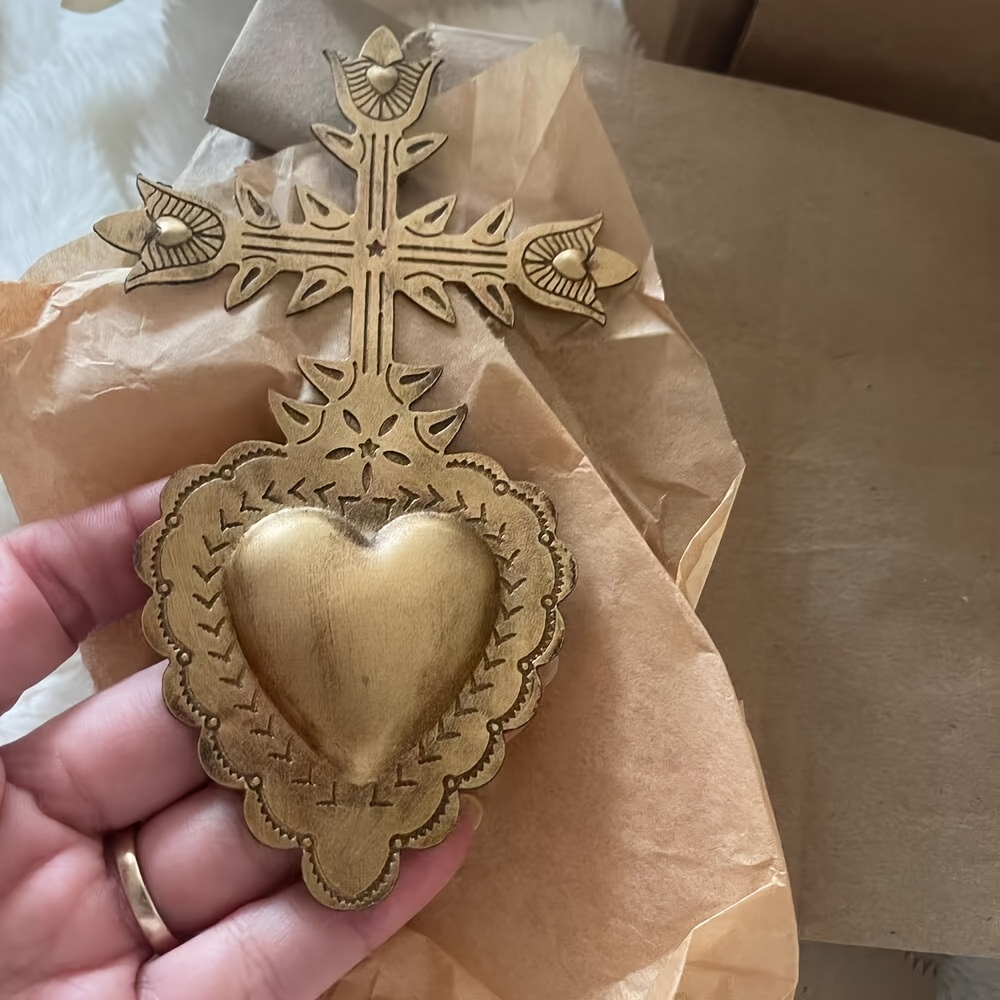 TEMU Heart, Heart, Vintage Golden Cross With Heart, Catholic Heart Vintage Golden Cross Ornament - Exquisite , Suitable For Home And Religious Spaces