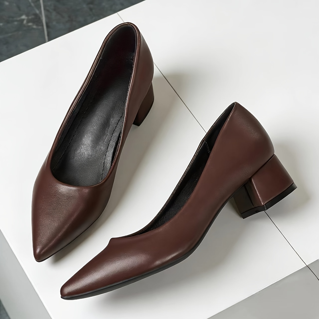 TEMU Fashionable New Pointed-toe Women's Shoes, Shallow Mouth With Block Heel, Pumps For Vacation, Travel, Shopping, Outdoor, Sexy, Vintage, Casual,