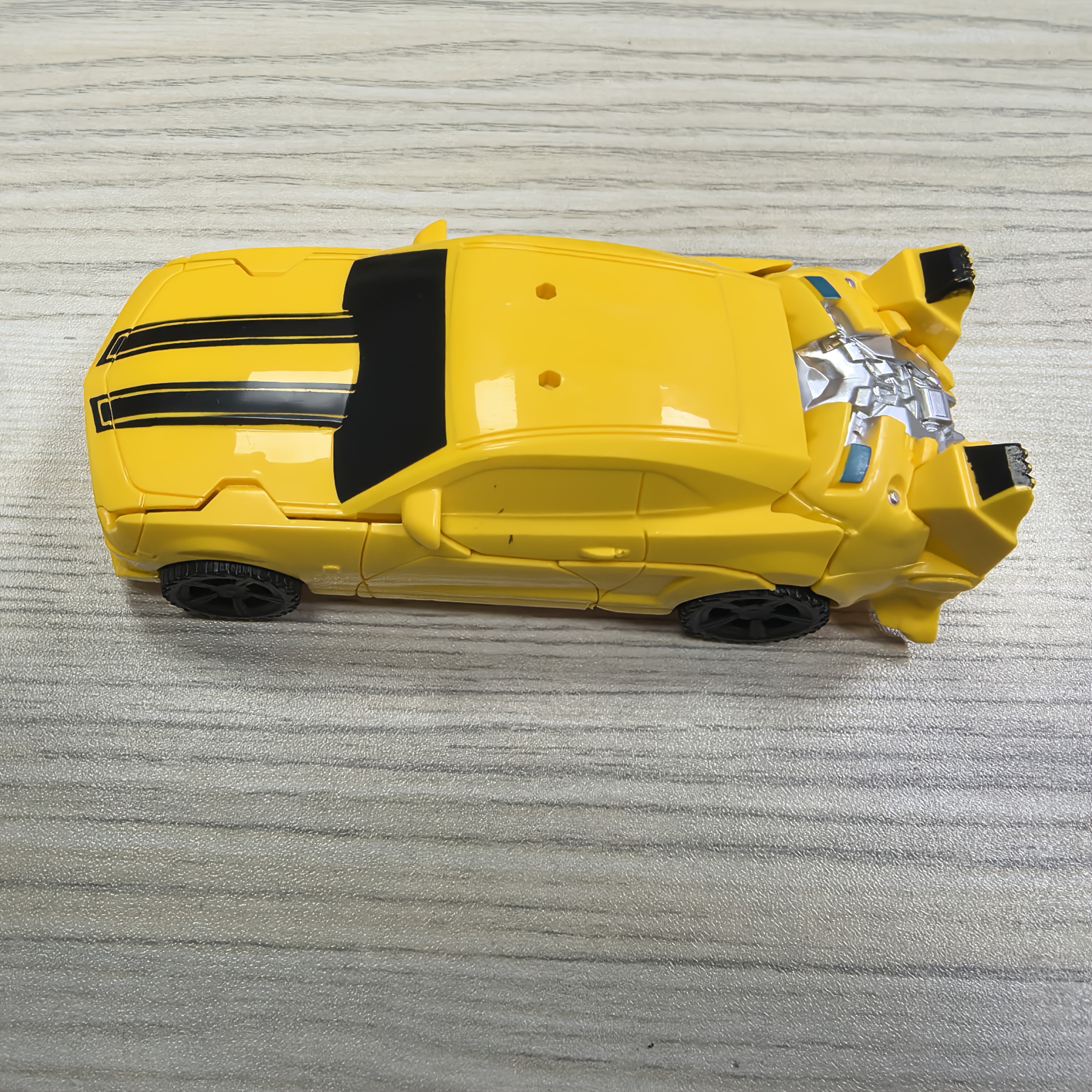 Transformers: Bumblebee Action Figure with Movable Joints & Push-Pull Wheels - Highly Poseable Collectible Toy, Detailed Movie Character Design, Ideal Christmas/Halloween Gift for Fans, Collectible Toy, Detailed Craftsmanship