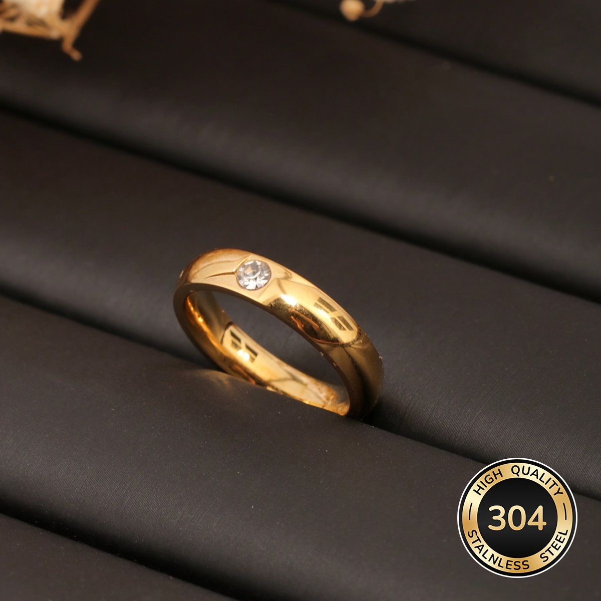 TEMU 1pc Anillo de Amante con Zirconia Incrustada en , Chapado en Oro de 18K de Acero Inoxidable, Versátil, Moderno y Elegante, Adecuado para el Uso