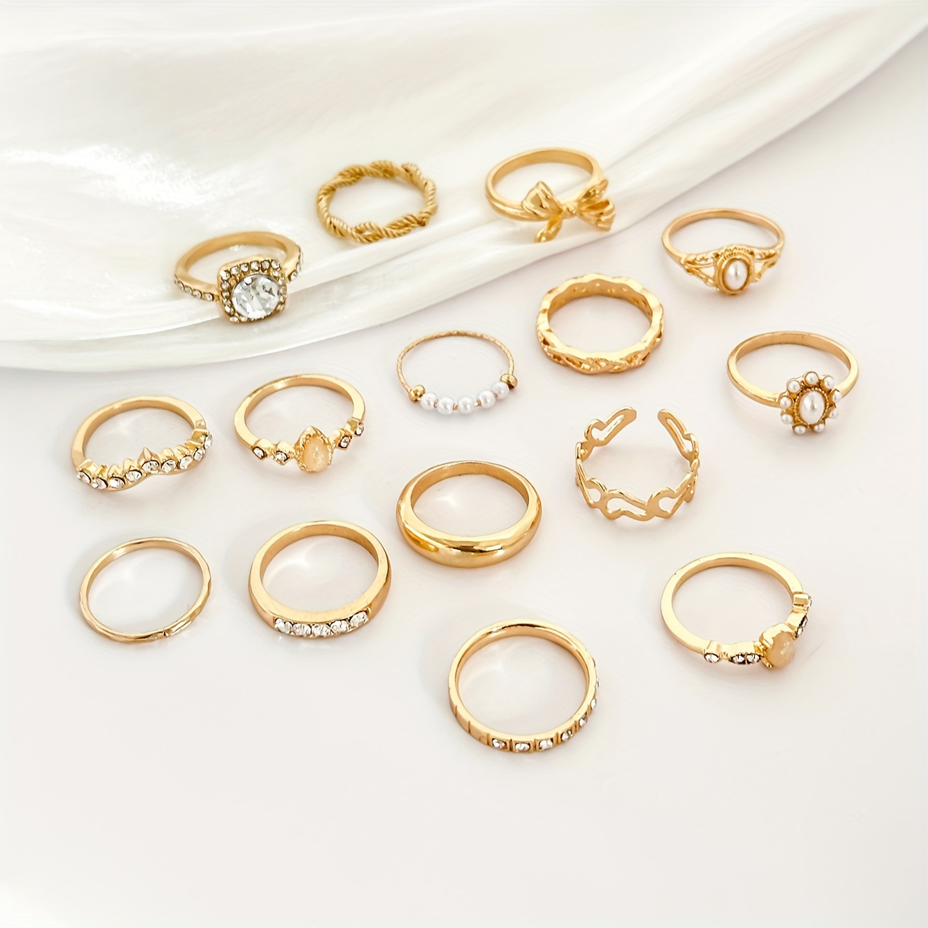 15pcs Alloy Rhinestone Faux Pearl Stackable Ring Set
